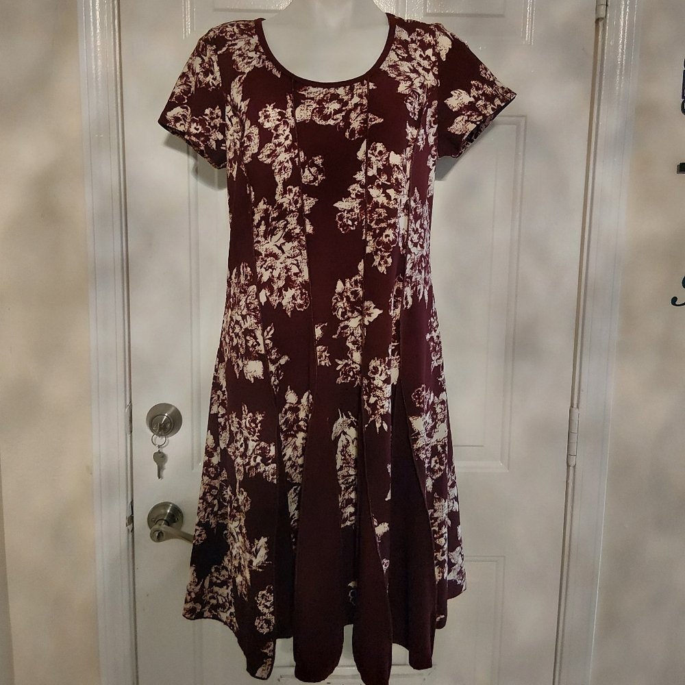 Avenue Cream and Burgundy Knit Top